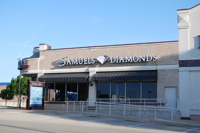 gateway_shopping_center-3