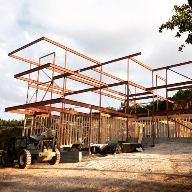 Foursquare Builders Project Managers understand the precise and tactical requirements needed to build structural steel and glass homes such as this one we have under construction in Austin, TX.