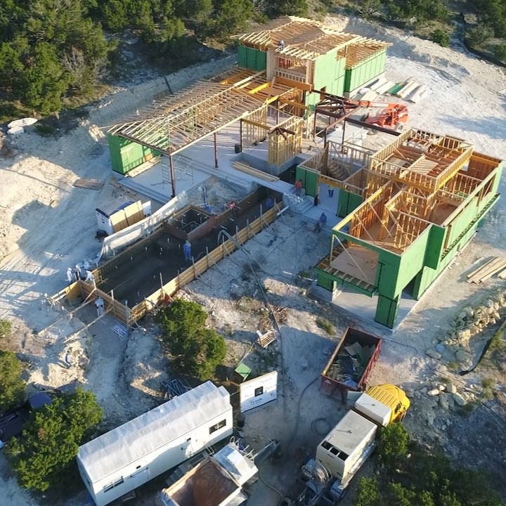 Just love how this home is coming together so nicely. Trusting and confident clients who understand Foursquare Builders professional approach to construction. Build by @foursquarebuilders Designed by @lankerani_architecture Drone pilot @redpantsstudio