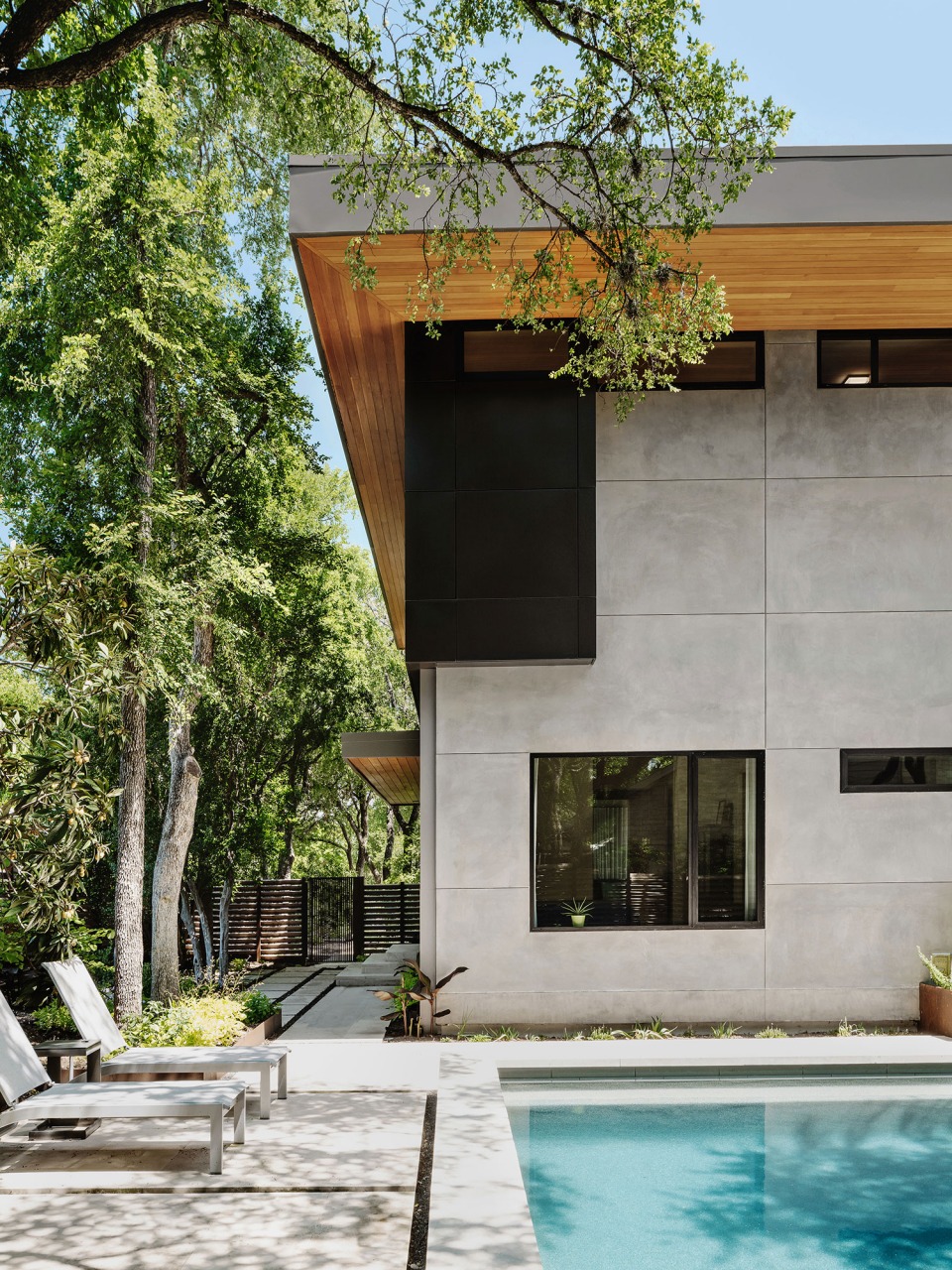 Rollingwood - Custom luxury home built by Foursquare Builders