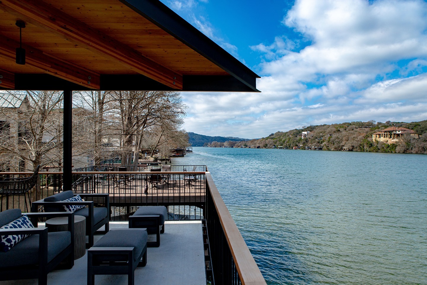 A gorgeous view from a gorgeous dock⁠
⁠
@breckstudio⁠
@highcamphome⁠
@caseychap