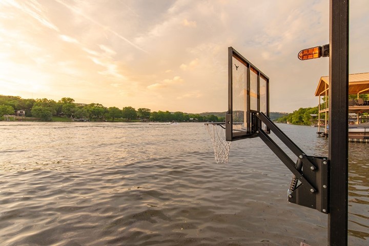 You find the waterfront property and we'll build the home of your dreams⁠
⁠
⁠
📸 cred: @ccrstudios